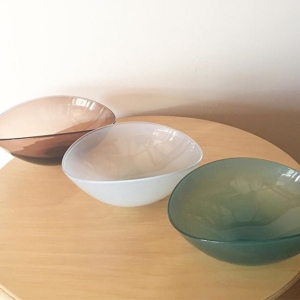 Lotus-bowl-in-Turquoise-Opal-and-Maple-for-HEATH-CERAMICS-SF-2017aw-heathceramicssf-studioprepa